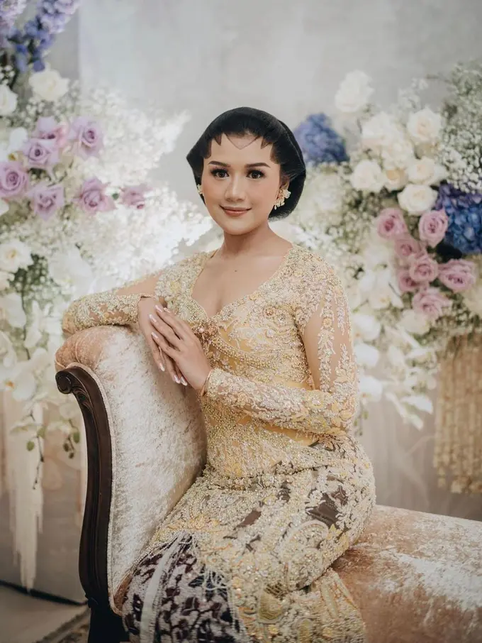 Erina Gudono saat Upacara Dulang Pungkasan