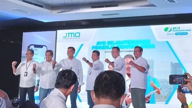 Direktur Utama BPJamsostek Anggoro Eko Cahyo, dalam peluncuran gerakan ‘Sertakan’, di Plaza BPJamsostek, Jakarta  Kamis (8/9/2022).
