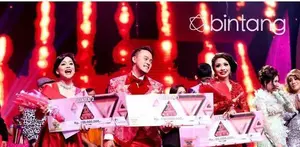 Ibu Harsiwi Achmad selaku Direktur Program dan Produksi SCTV menjelaskan bahwa para pemenang D'Academy Asia akan segera membuat single dan akan dirilis di Negara para peserta.