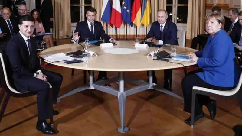 Volodymyr Zelensky dari Ukraina, Emmanuel Macron dari Prancis, Vladimir Putin dari Rusia dan Angela Merkel dari Jerman