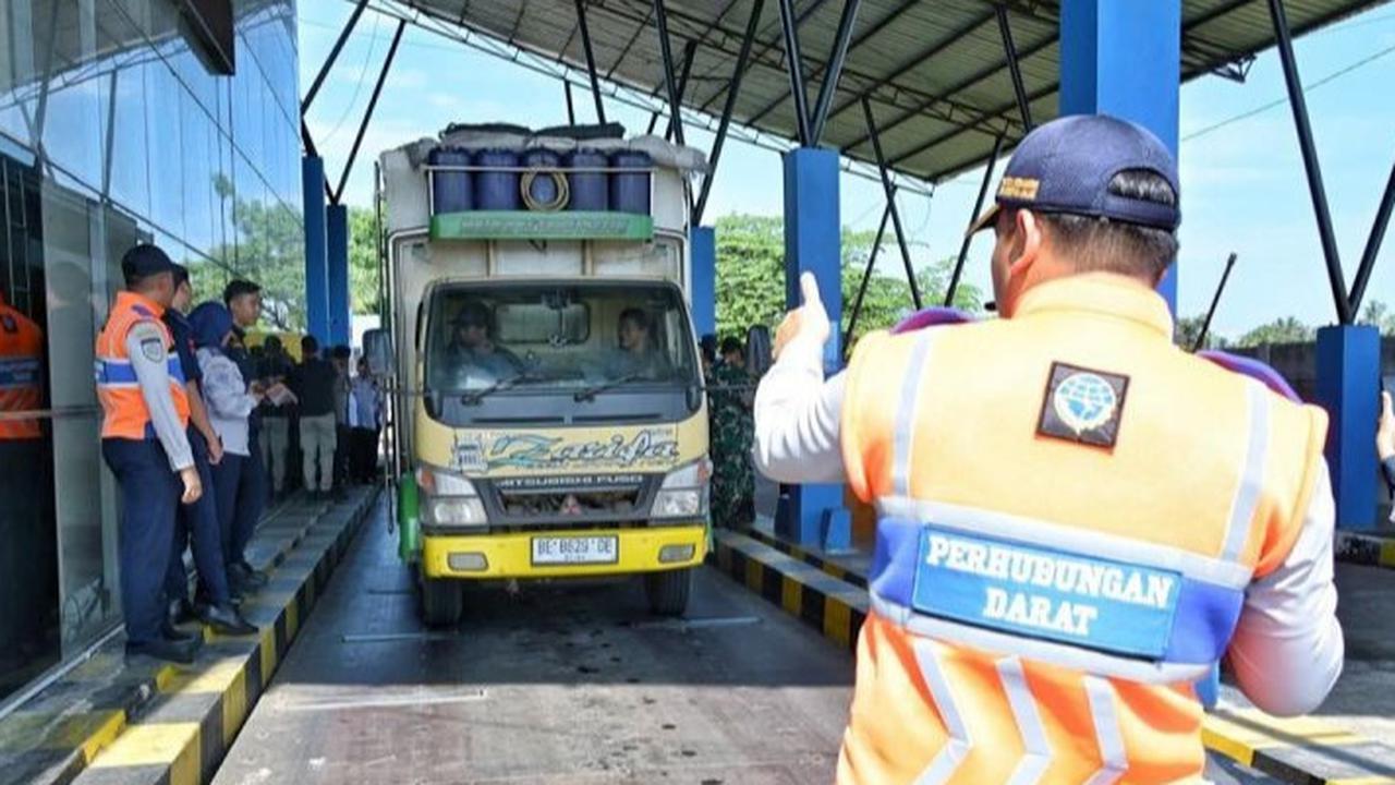 Dimulai Hari Ini, Polri Setop Sementara Operasional Truk Selama Mudik Lebaran 2025
