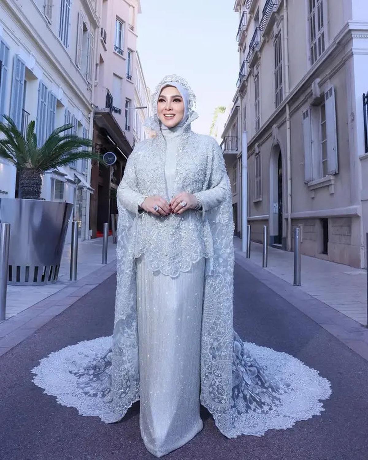 Inspirasi Baju Para Artis Indonesia yang Pernah Hadiri Festival Film Cannes