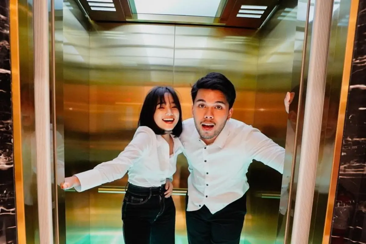 Bucinnya Bikin Netizen Geger, Thariq Halilintar Kasih Cincin ke Fuji