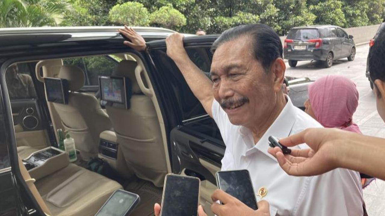VIDEO: Keras! Respons Demo Indonesia Gelap, Luhut: Yang Gelap Kamu, Bukan Indonesia!