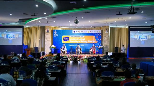 [Webinar] Forum Digitalk: Road To BBI Papua 2022 "UMKM Lokal Berdaya Saing Global"