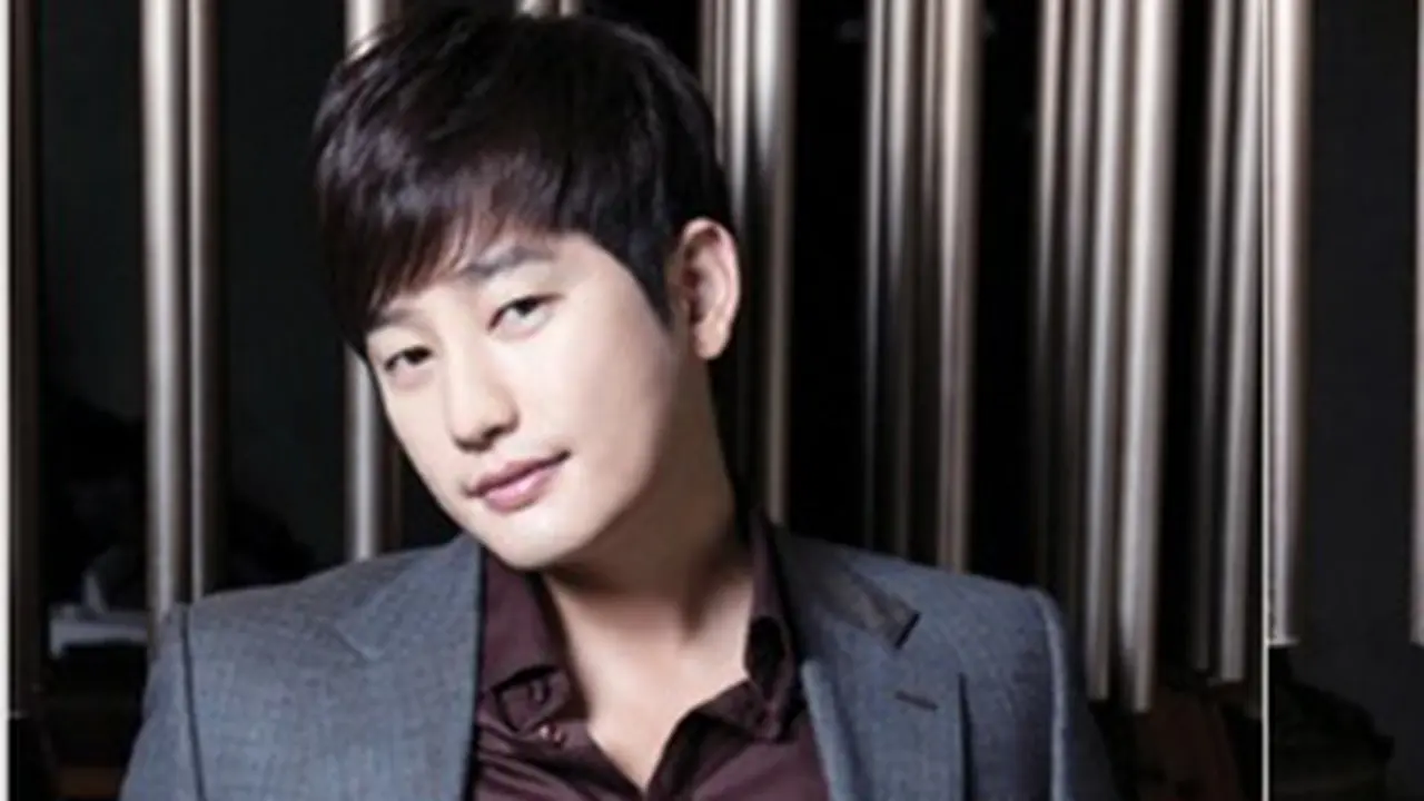 Park Shi Hoo Jadi Wakil Idola Hallyu di Cina