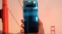 Tampilan belakang Samsung Galaxy S10. Liputan6.com/ Andina Librianty