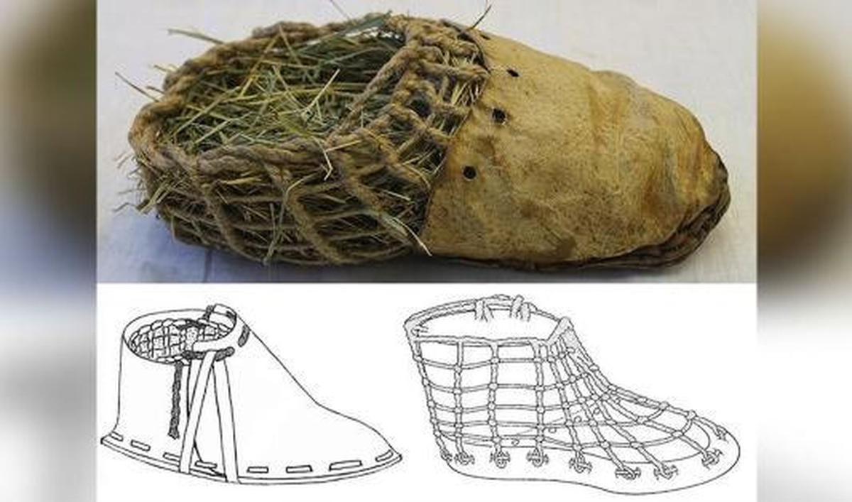 1. Sepatu Oetzi&nbsp;