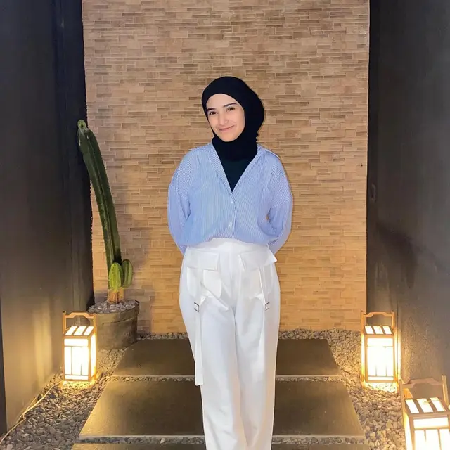 6 Potret Nadya Mustika Usai 6 Bulan Melahirkan, Kembali Langsing Penampilan Bak ABG