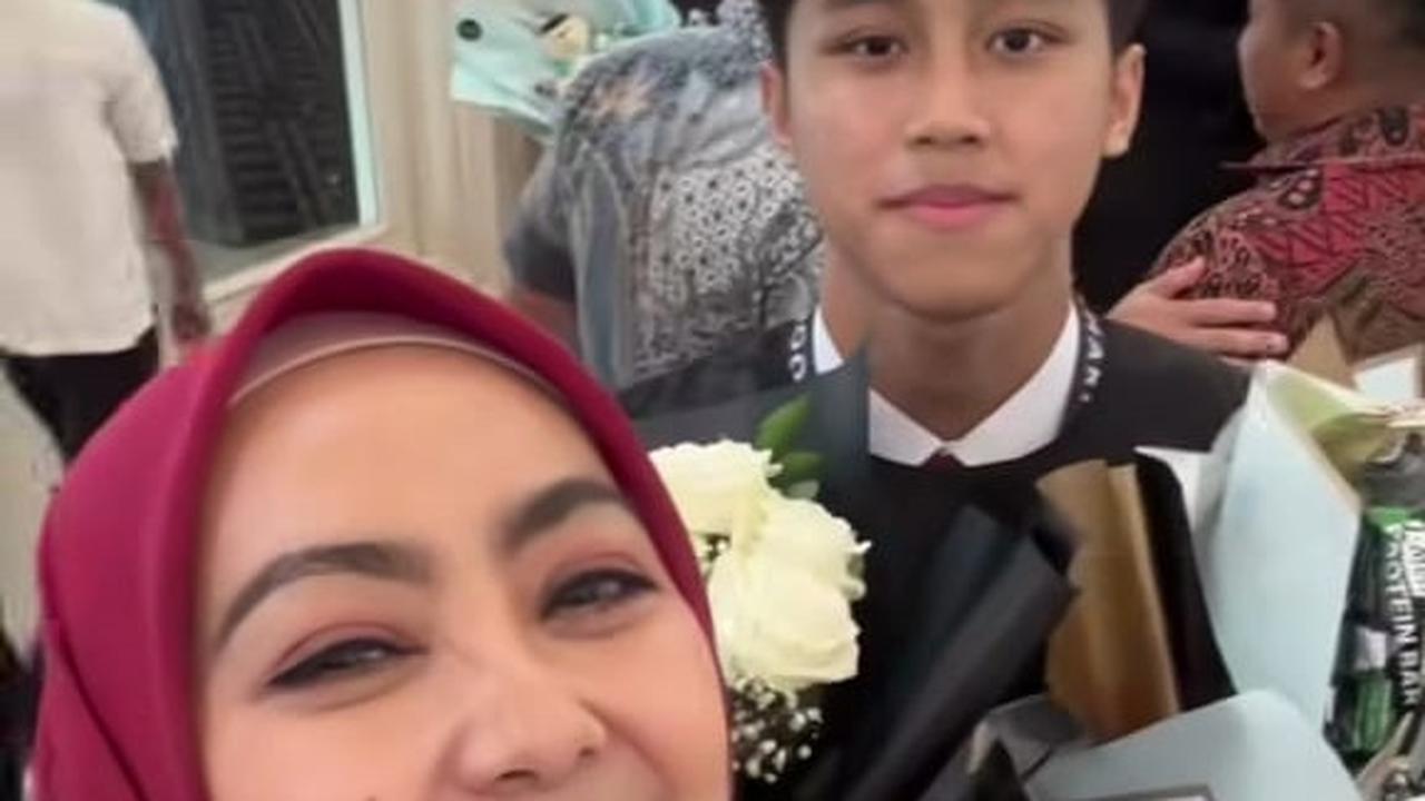 Disebut Susah Diajak Foto