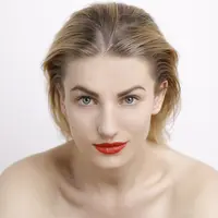 4 hal ini akan terjadi pada wajahmu ketika kondisi tubuh tidak prima. (Via: theviewmag.com) 