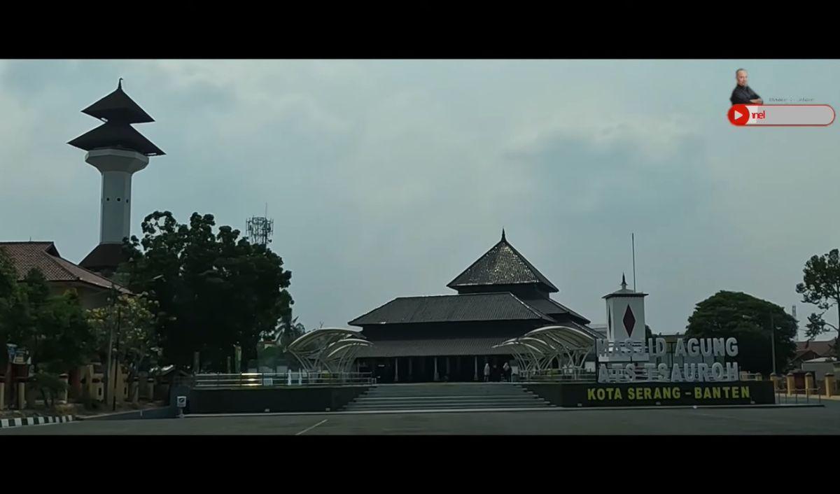 Dikenal dengan Nama Masjid Agung Serang