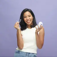 Cek di sini, mengapa clear aligner lebih baik dibandingkan kawat gigi.