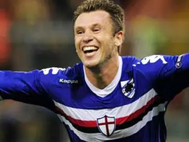 Selebrasi gol striker Sampdoria Antonio Cassano ke gawang Werder Bremen di leg kedua play-off Liga Champions yang berlangsung di Luigi Ferraris Stadium, 24 Agustus 2010 . AFP PHOTO / OLIVIER MORIN 