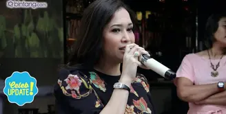 Rumah karaoke milik Maia Estianty sudah masuk pada tahun ke-5. Ini suka duka dari membangun bisnis karaoke menurut Maia.