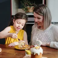 Ilustrasi Anak dan Orangtua Credit: pexels.com/cottonbro