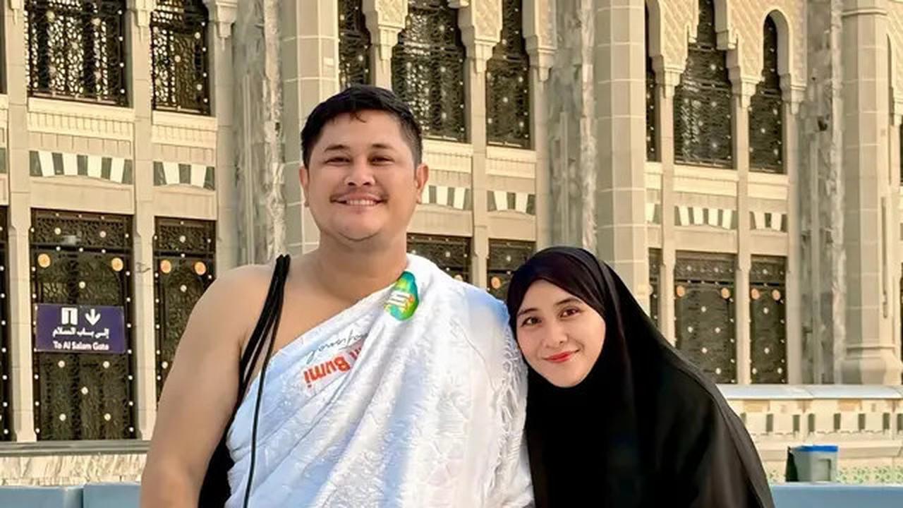 Cerita Haru Pengalaman Ryana Dea Berhaji dengan Suami Puadin Redi, Ingat Terus Pesan dari Shireen Sungkar