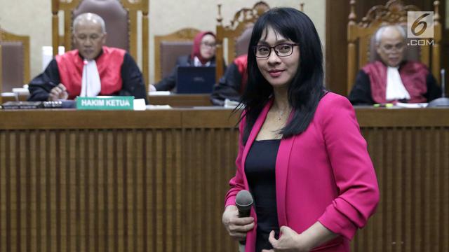 Mantan Bupati Kepulauan Talaud Jalani Sidang Dakwaan