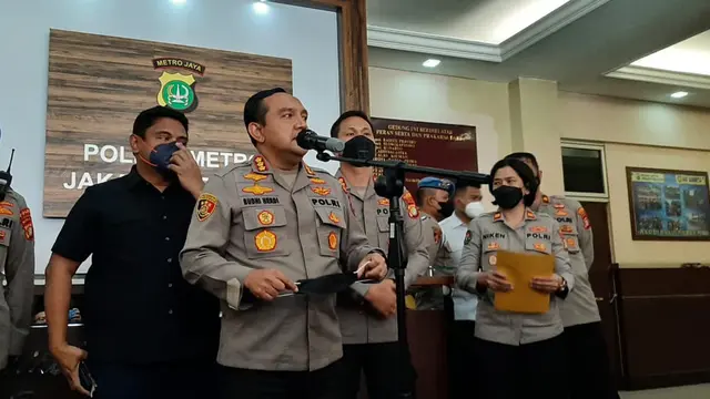 Polisi