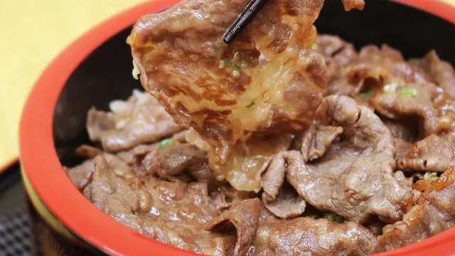 Beef Truffle Bowl  (Liputan6.com/ pool/ AOKI Gran Mahakam)