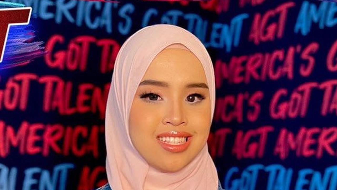 Putri Ariani tampil saat audisi AGT 2023 dengan menyanyikan lagu milik Elton John yang berjudul Sorry Seems to Be the Hardest Word.