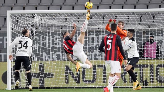 AC Milan Dipermalukan Spezia 2-0