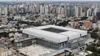 Dua belas stadion megah telah disiapkan Brazil untuk Piala Dunia 2014. Berikut ini nama stadion dengan kapasitasnya. Arena da Baixada di Curitiba. Kapasitas 41.456 orang (REUTERS / Roldofo Buhrer)