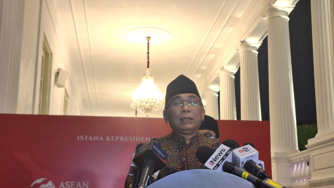 Dia juga menekankan bahwa calon presiden tidak bisa mengatasnamakan NU.