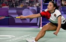 FOTO: Jatuh Bangun Gregoria Mariska Amankan Tiket Semifinal Olimpiade Paris 2024