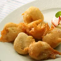pisang goreng/copyright: shutterstock