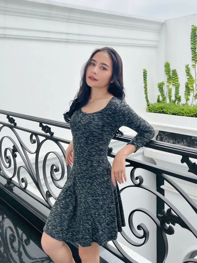 Prilly Latuconsina (Instagram/prillylatuconsina96)