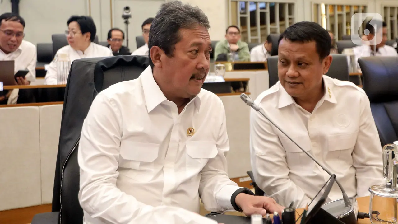 Polemik Pagar Laut, Menteri KP Sakti Wahyu Trenggono Penuhi Panggilan Komisi IV DPR RI
