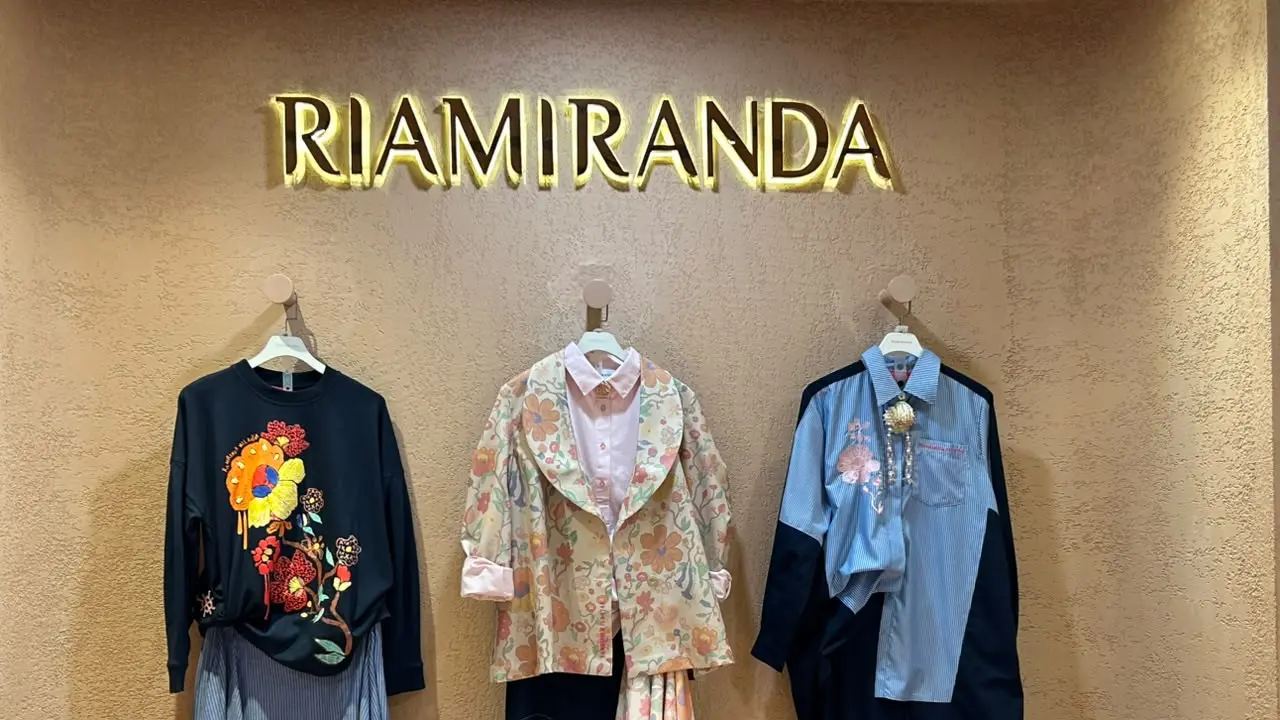 Warna Cerah Jadi Cara Baru Mengekspresikan Gaya