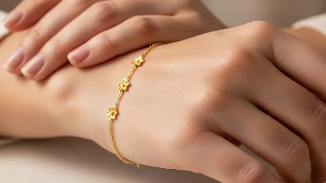 Model Gelang Emas Rantai Kombinasi Bunga Kecil/Gemini AI