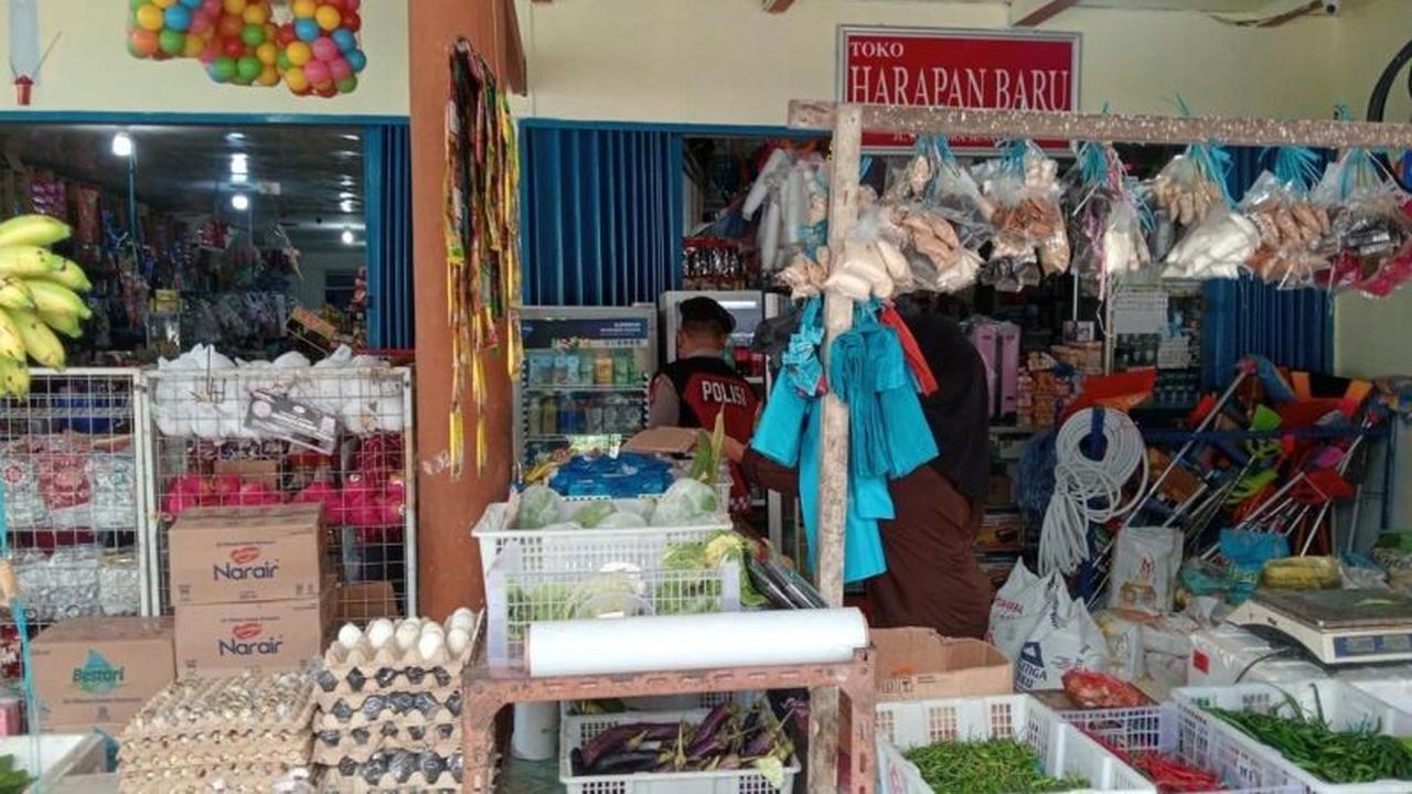 Tahukah Anda? Patroli Dialogis Polres Lingga Efektif Cegah Pungli di Pasar, Pedagang Merasa Aman