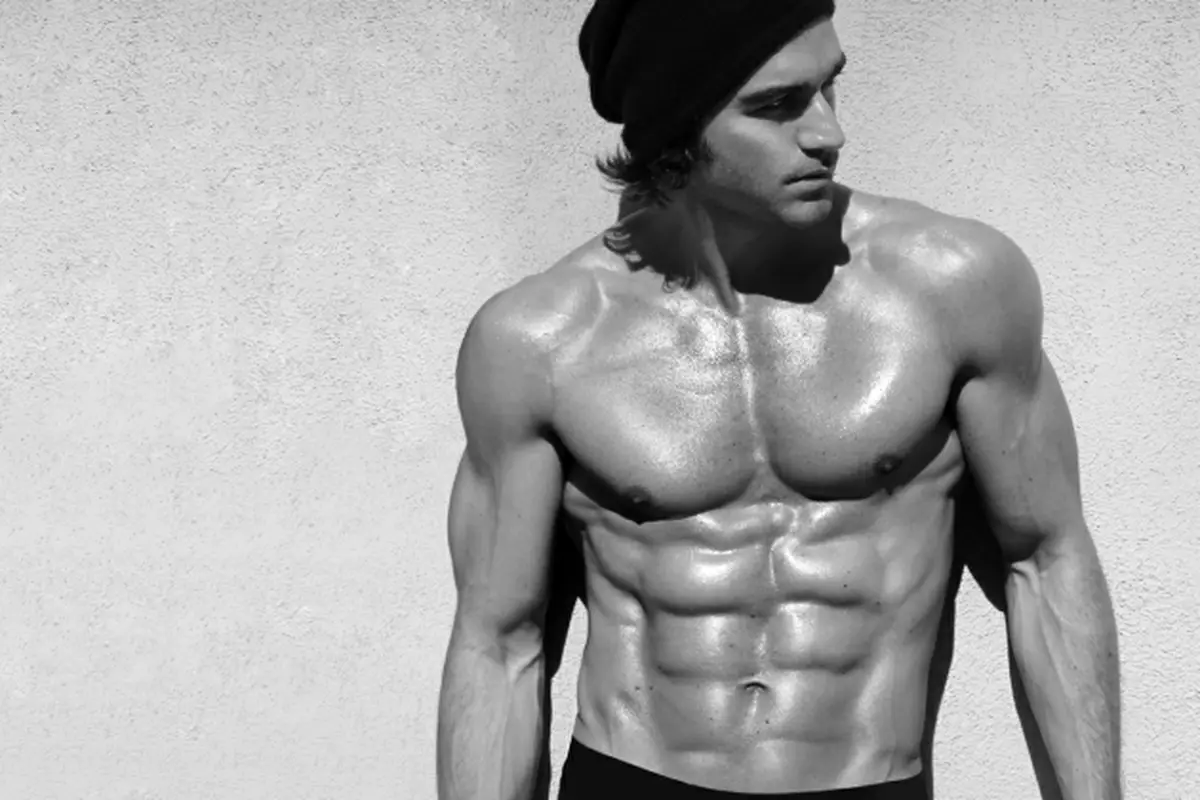 Boys, Perutmu Sixpack? Hati-hati Disukai Pecinta Sesama Jenis!