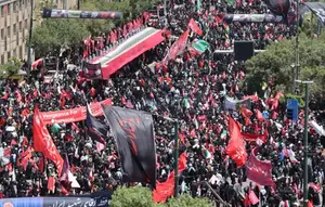 Perjalanan Ayatullah Ali Khamenei Berakhir di Mashhad
