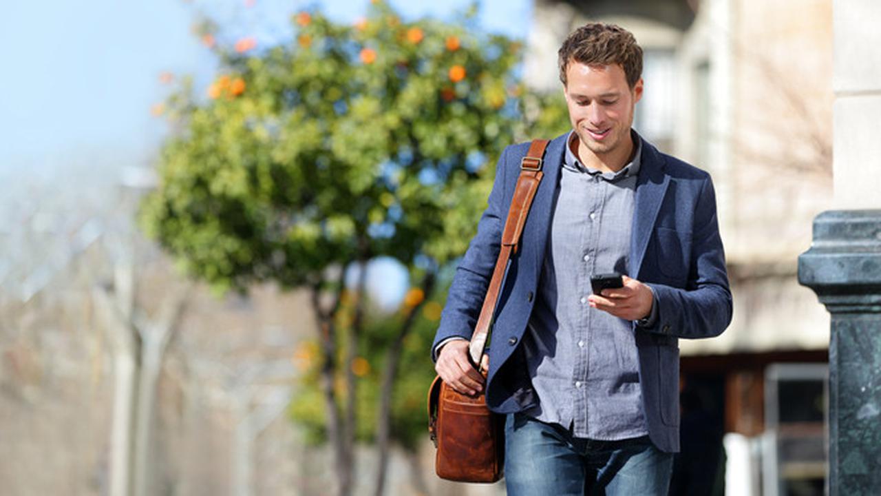 Bekerja Lewat Smartphone Gak Masalah dengan Teknologi Signal Max