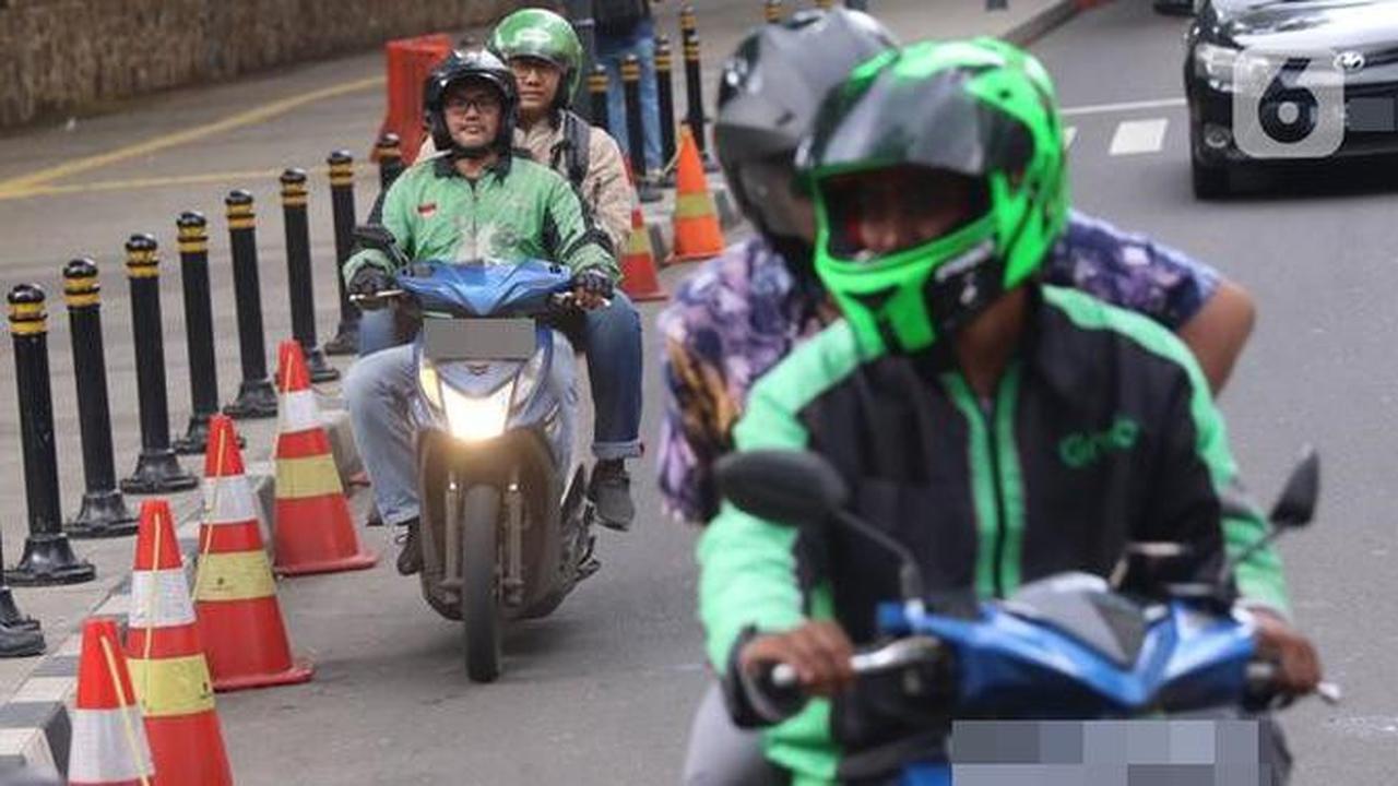 Survei Ungkap Alasan Mayoritas Masyarakat Jadi Ojol