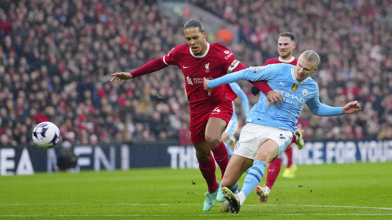 Liverpool vs Manchester City - Liga Inggris