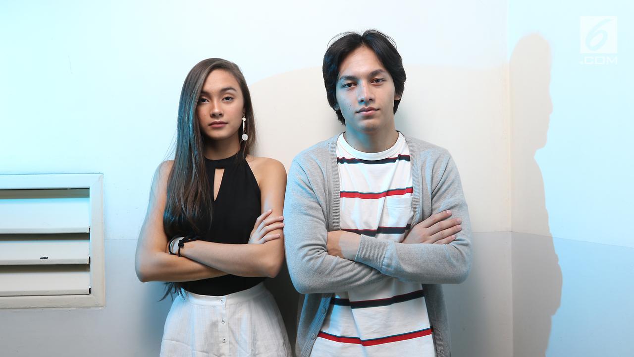 Pemain film Surat Cinta Untuk Starla, Jefri Nichol dan Caitlin Halderman