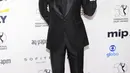 Im Siwan dalam International Emmy Awards di New York Hilton Midtown, Senin (21/11/2022). (Foto: Charles Sykes/Invision/AP)