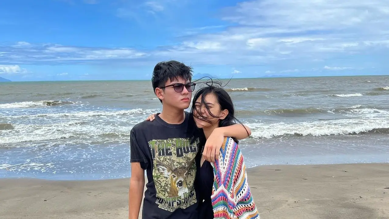 Ziva Magnolya dan Rey Bong pajang foto romantis di Instagram (Foto: IG zivamagnolya)