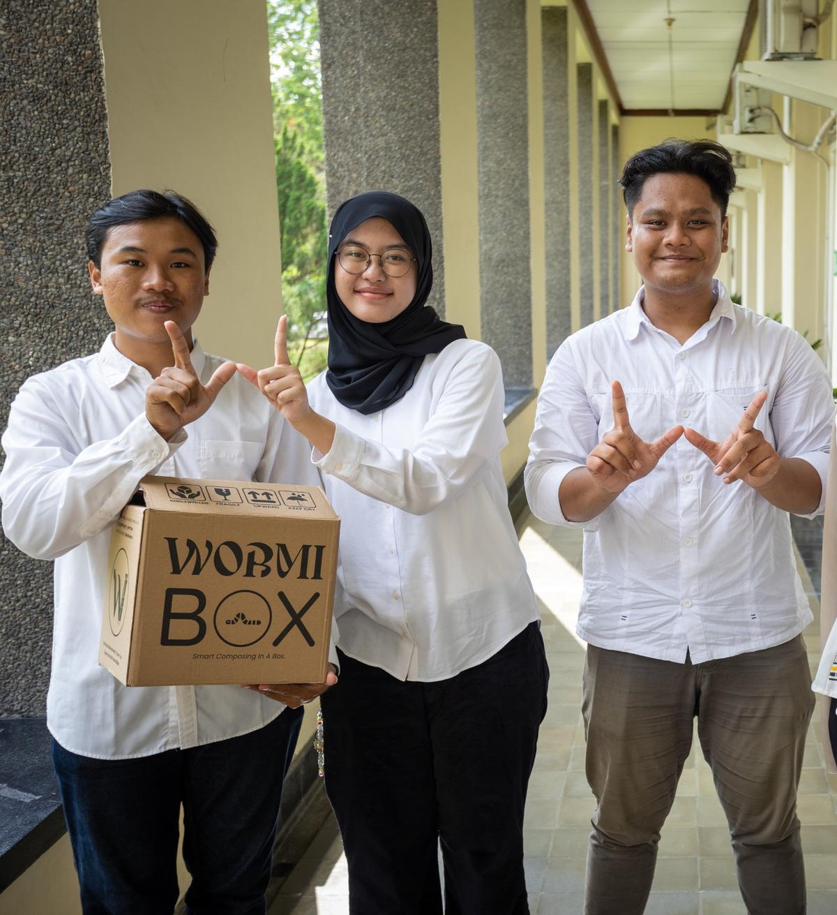 Tim peneliti mahasiswa UGM pembuat WormiBox