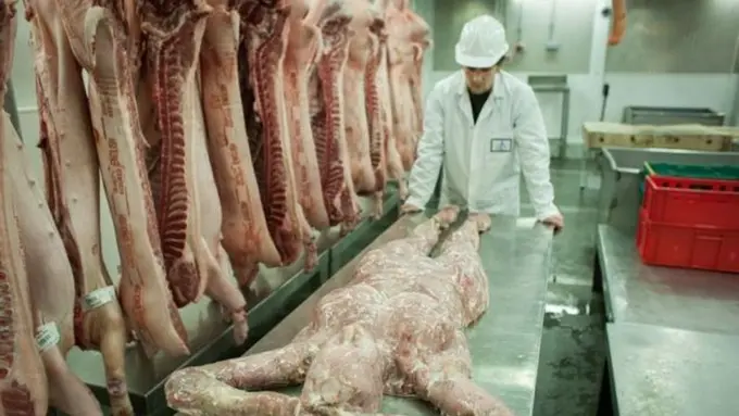 [Bintang] Seram, Pasar Ini Jual 'Daging Manusia'