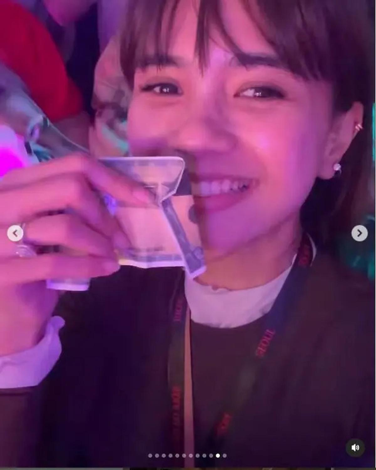 6 Potret Audi Marissa Nonton Konser J-Hope BTS di Korea, Anthony Xie Jaga Anak