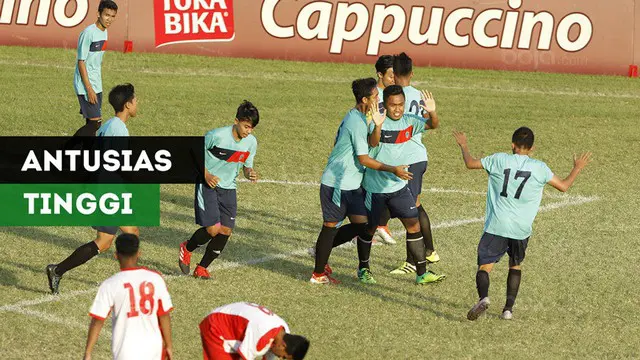 Berita video Torabika Campus Cup 2017 di Kota Malang, Jawa Timur, baru saja dimulai dan antusias yang tinggi dari pemain dan suporter diperlihatkan saat acara yang digelar di Stadion Universitas Negeri Malang, Selasa (31/10/2017) WIB.