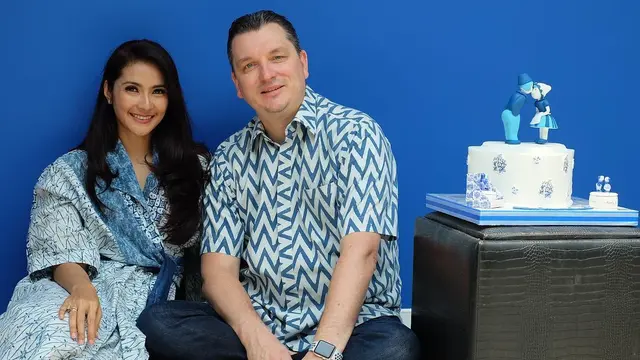 Rayakan 19 Tahun Menikah, Ini 6 Momen Mesra Maudy Koesnaedi dan Suami. (Sumber: Instagram/maudykoesnaedi)