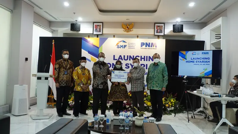 PT Sarana Multigriya Finansial (Persero) atau SMF kembali berkolaborasi dengan PT Permodalan Nasional Madani (PNM) meluncurkan program pembiayaan mikro perumahan syariah (Foto: SMF)