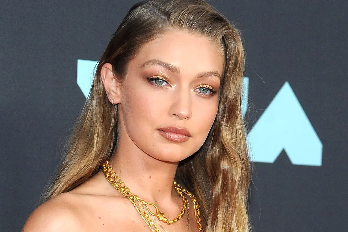 [Fimela] Gigi  Hadid
